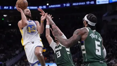 迈向16胜11负里程碑！揭秘英冠朴茨茅斯挑战降级对手的神秘之战！